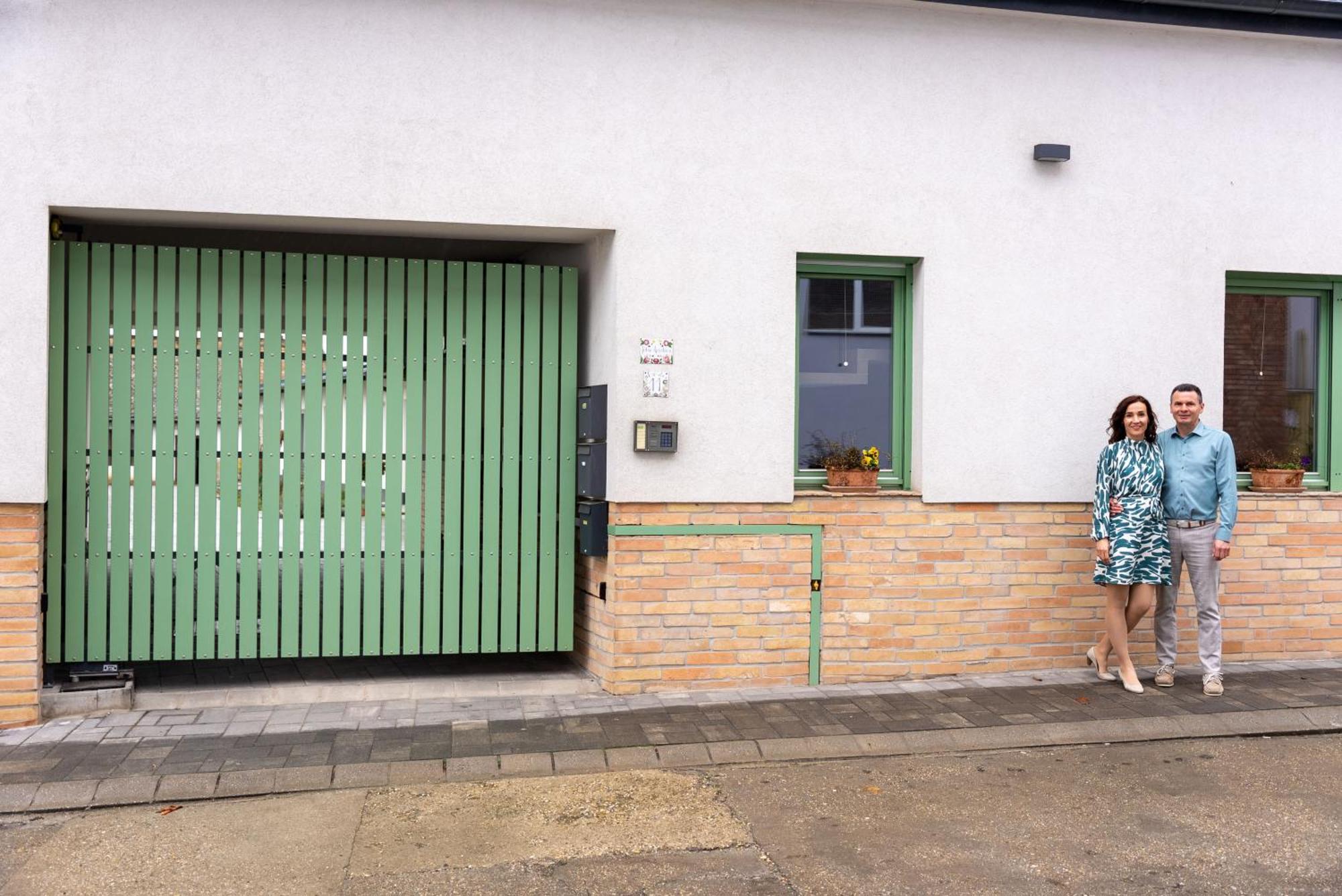 Jokai Apartman Dunafoldvar Esterno foto